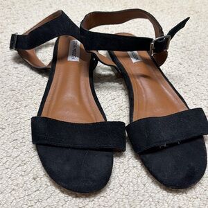 Steve Madden sandals- suede fabric